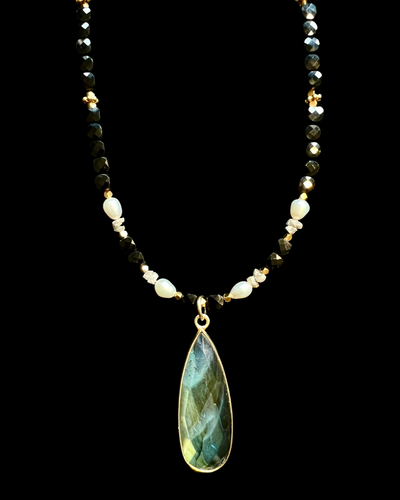 labradorite w/black spinel, pearls & diamond crystals
