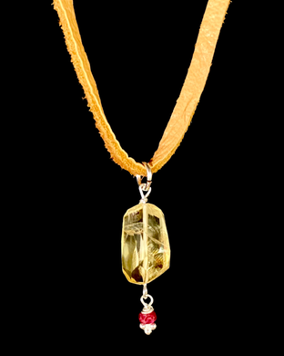 citrine w/ruby